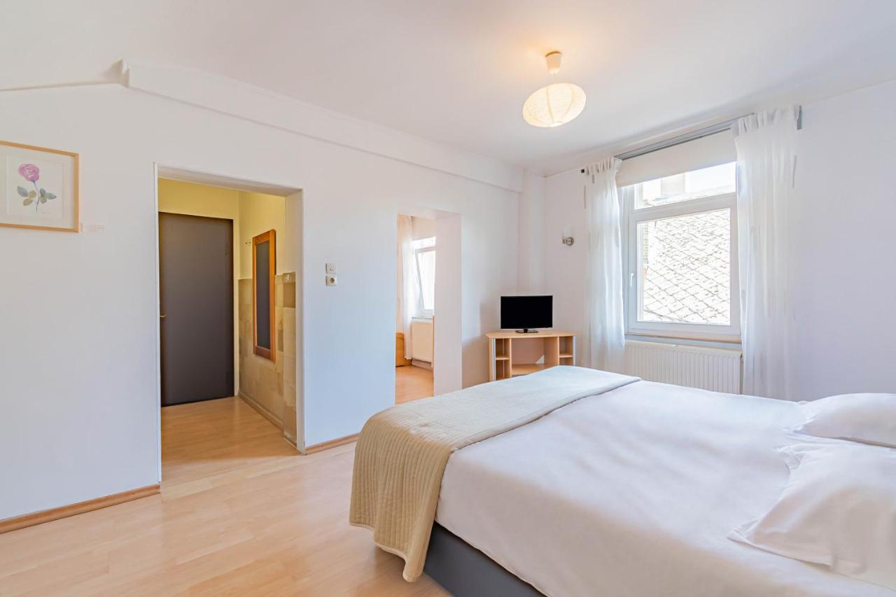 Hotel Le Petit Poete Echternach Zewnętrze zdjęcie